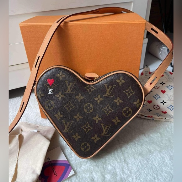 Louis Vuitton Handbags - 🎀 LOUIS VUITTON | Coeur Heart Bag Game On Monogram Limited Edition